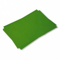 Fotokarton 300 g - tmavě zelený A4